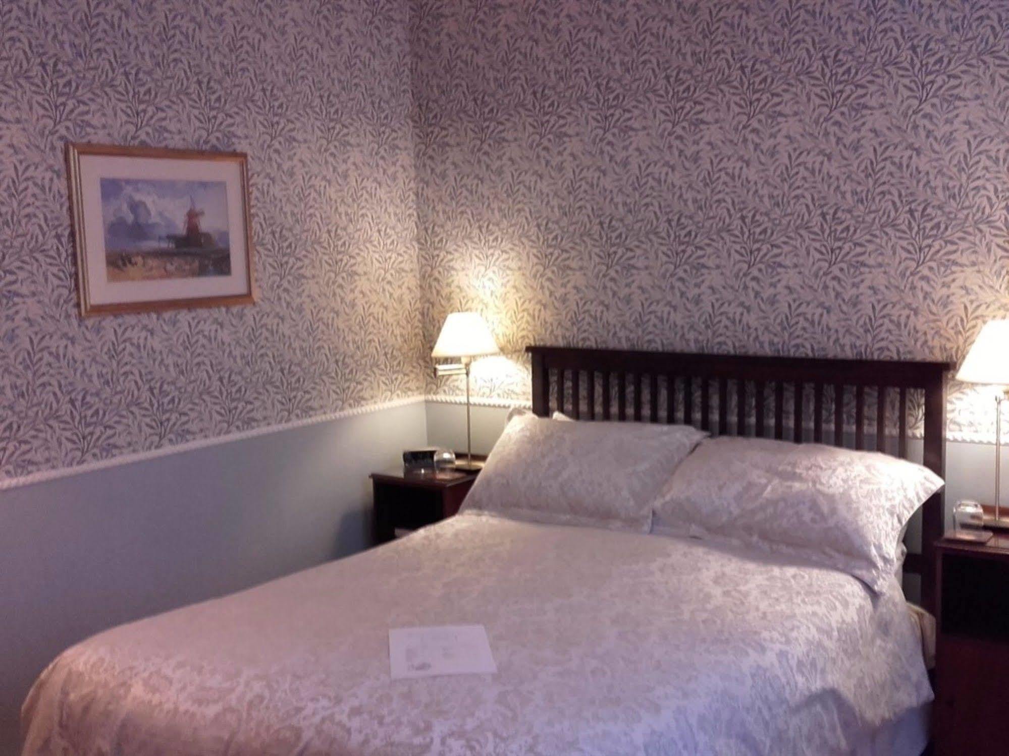 Beaufort Lodge ノリッチ エクステリア 写真