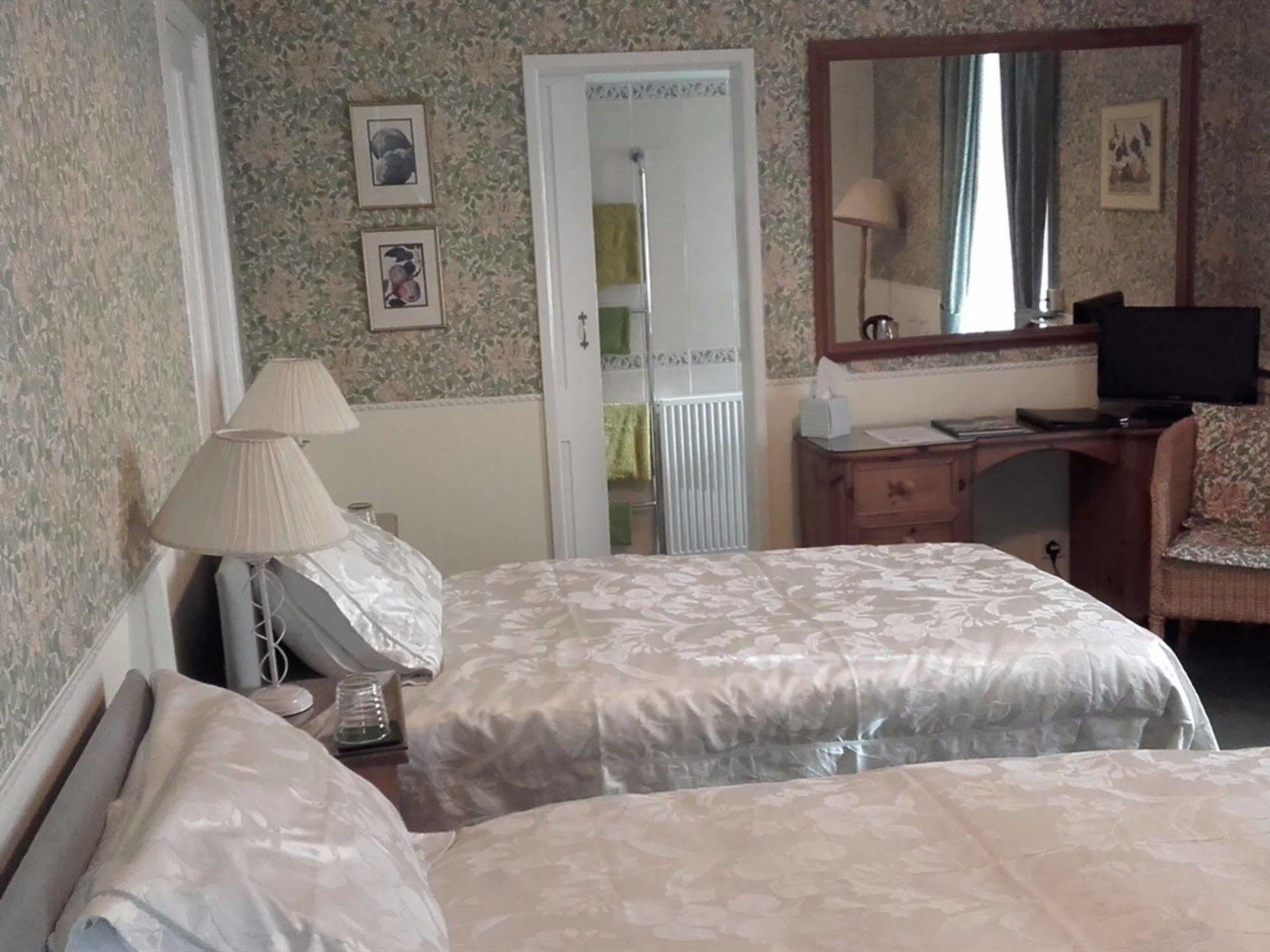 Beaufort Lodge ノリッチ エクステリア 写真